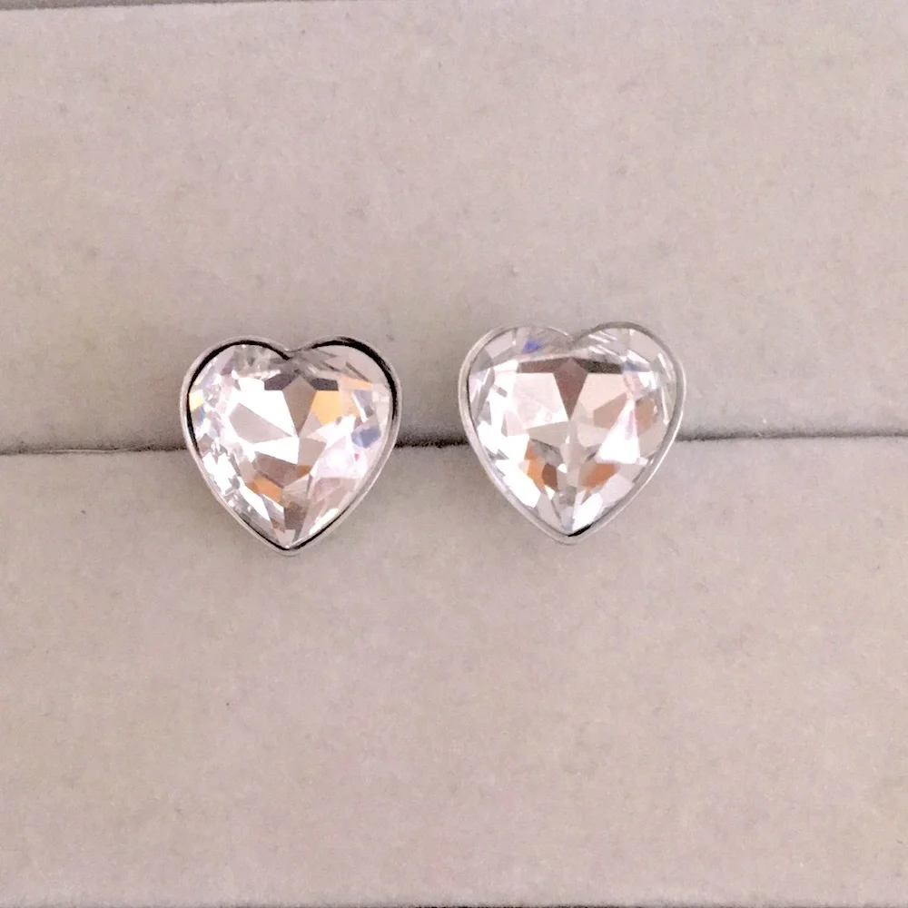 Classic Clear Diamond Crystal Heart Earrings